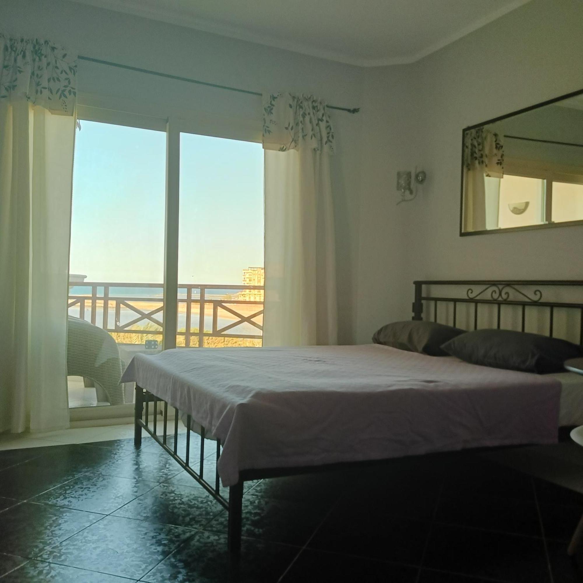 Tony'S Privy Beds By Red Sea Daire Hurgada Dış mekan fotoğraf